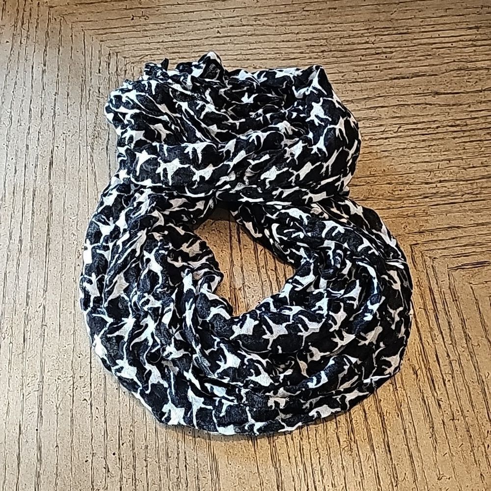 Black and white infinity scarf Charming Charlie